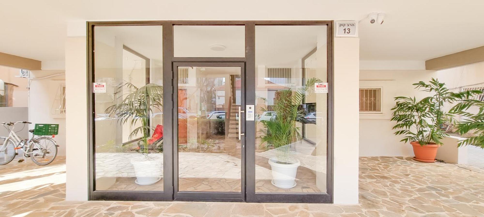 Bnb Israel Apartments - Harav Kook Lilas Tel Aviv Eksteriør billede